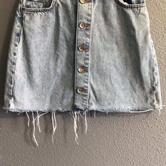 Zara Women’s Jean Skirt - Picture 2 of 8